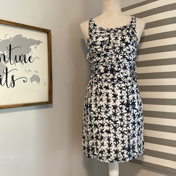 J. Crew Blue & White Batik Knotted Starfish Nautical Silk Blend Mini Dress Sz 0 - Picture 1 of 12